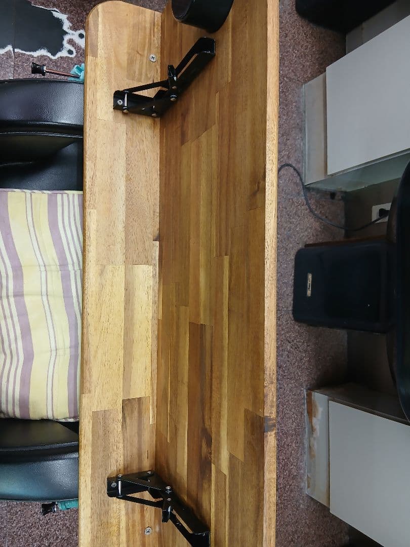 ハイエースセカンドテーブル(支柱無し)キャラバンにも