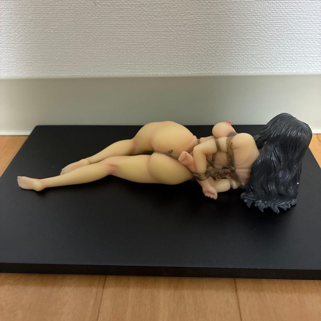 岡山フィギュア•エンジニアリング　縄の食い込む女　箱無しです