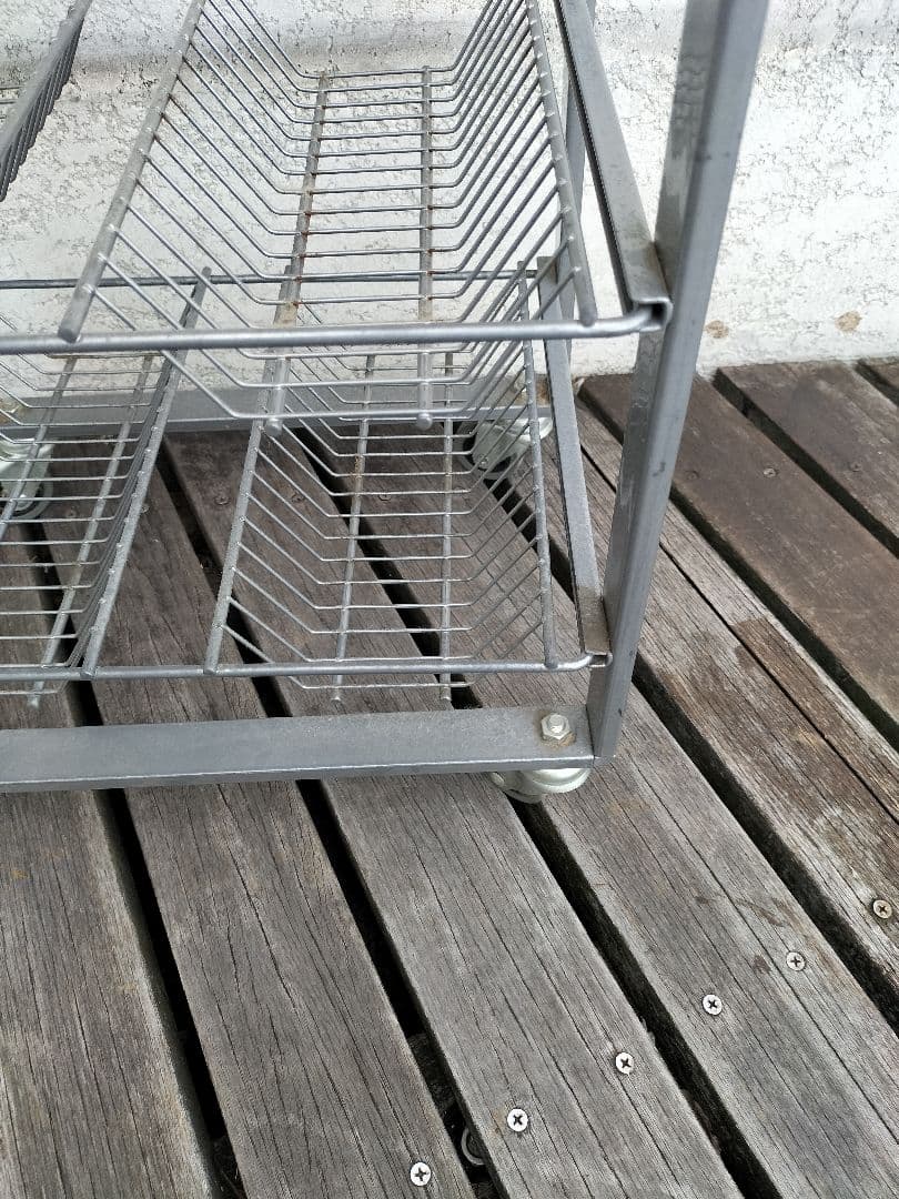 メタル　CDラック CDタワー 136 cm