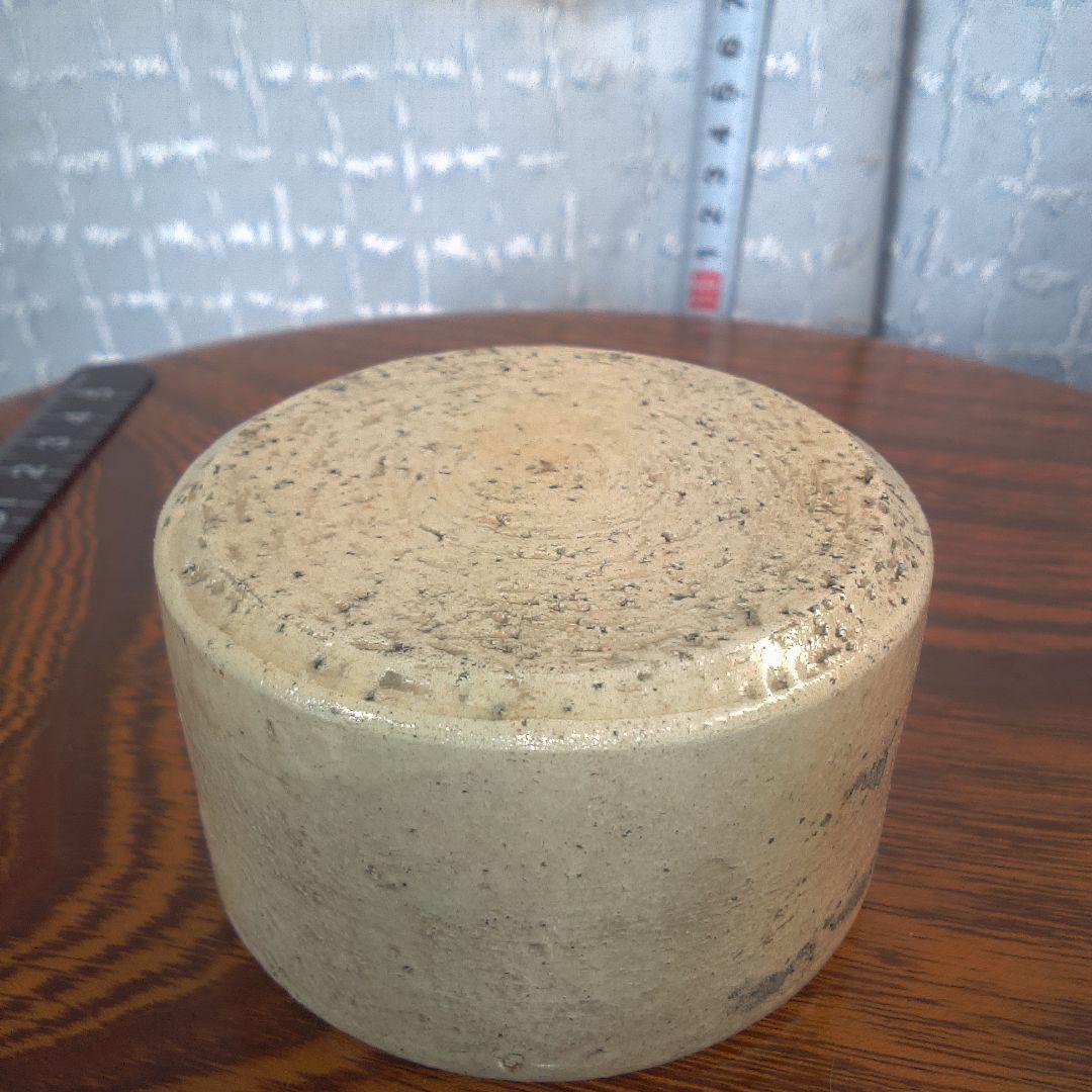 骨董6ベージュ 陶器 円形容器 - メルカリ