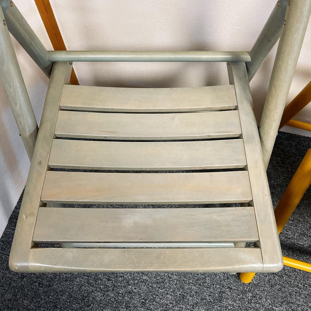 木製 折りたたみチェア 3脚セット カントリー調（グレー・イエロー・グリーン）