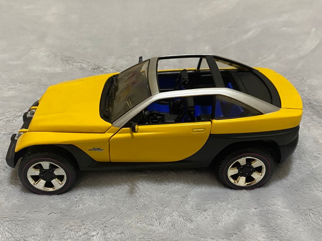 ミニカー MATCHBOX JEEPSTER CONCEPT VEHICLE 1/18