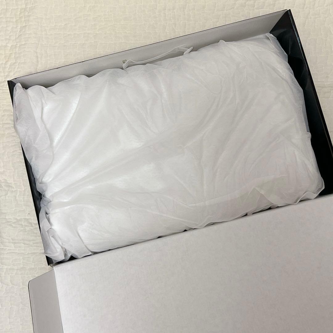 【新品】ヒツジのいらない枕 至極 テンセル　専用枕カバー付き　丸洗いOK