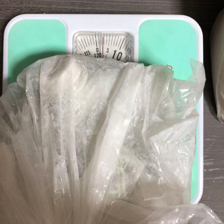 陶芸釉薬 5L 2種類 (バラ売り可能) - メルカリ