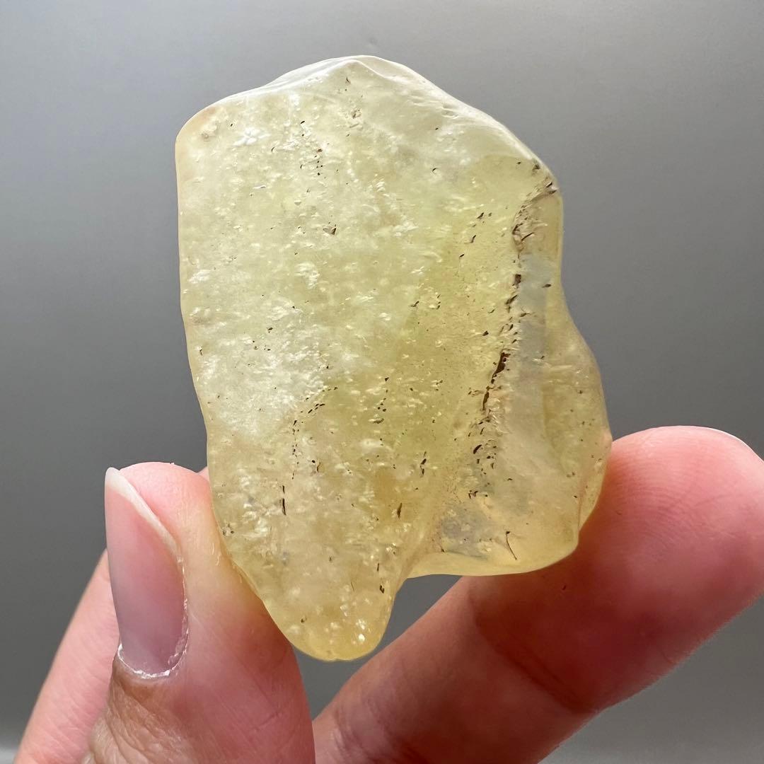 Libyan28）38.7g高品質天然リビアングラス リビア砂漠 原石