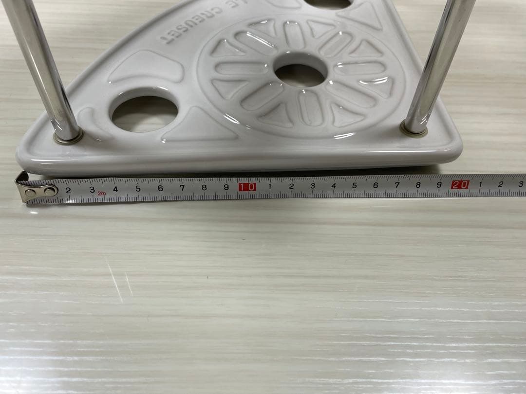 ル・クルーゼ　ラムカンスタンド　ホワイト