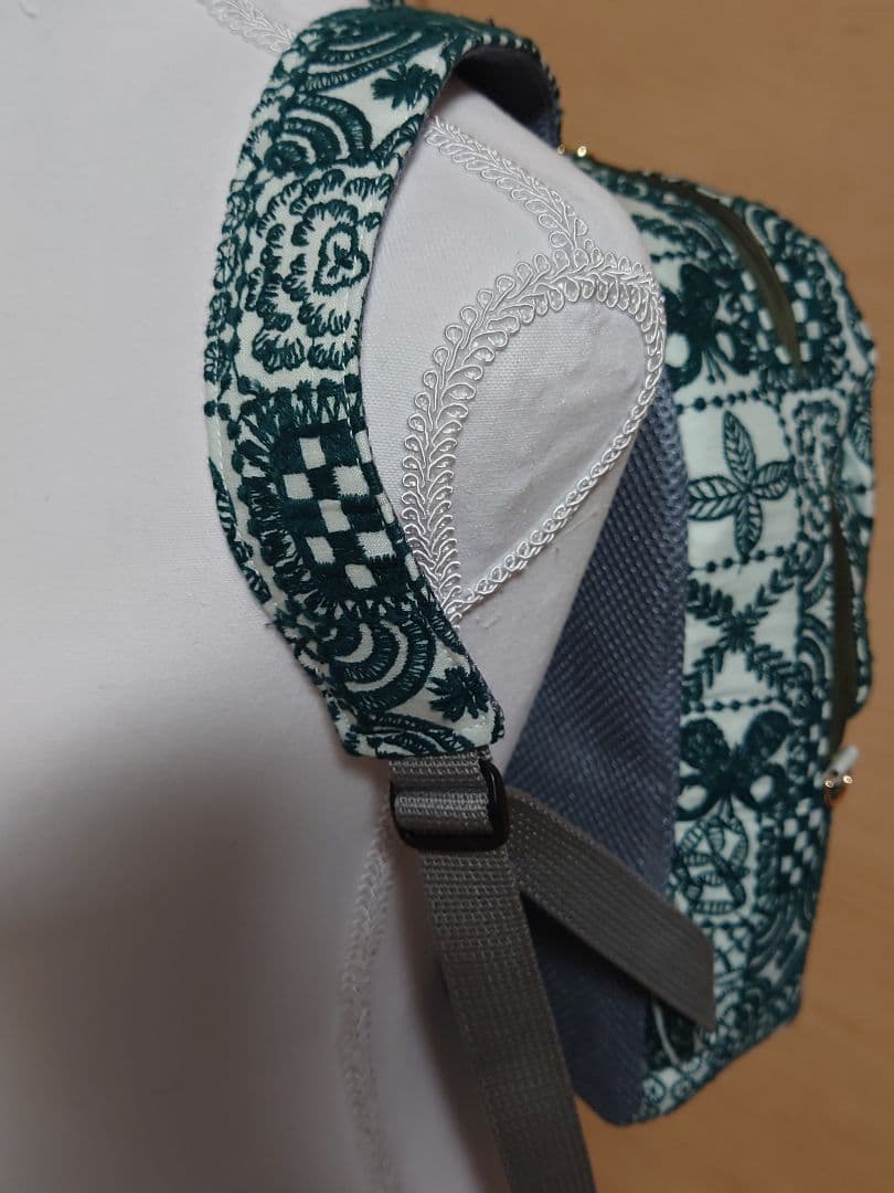 forest tile light green　ミナペルホネン　リュック