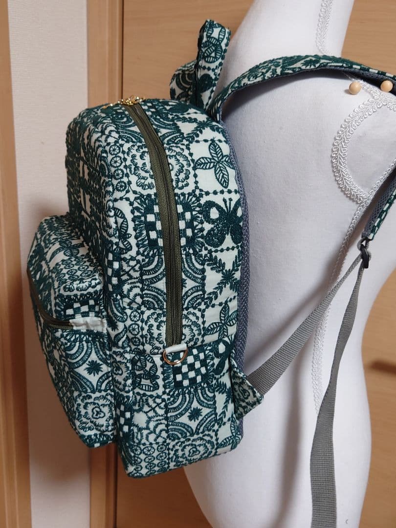 forest tile light green　ミナペルホネン　リュック