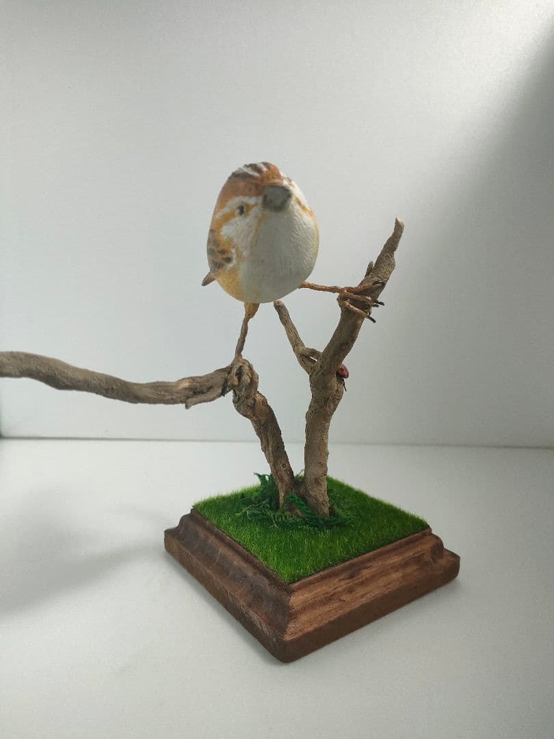 セッカ　バードカービング