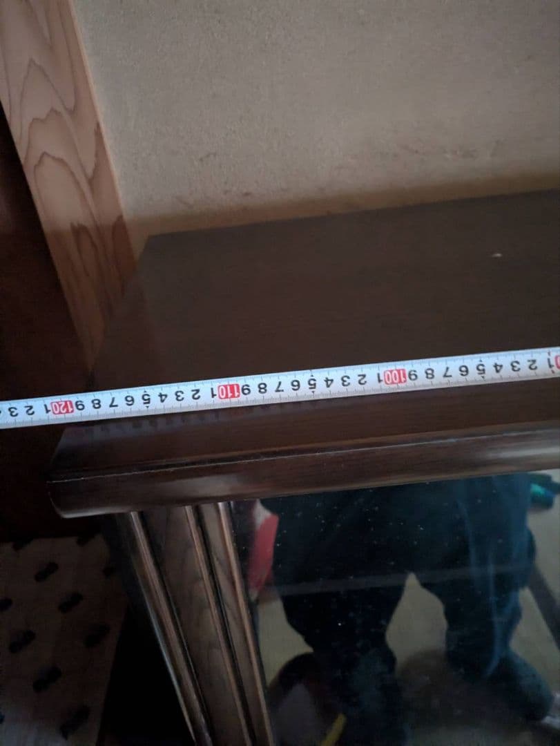 木製ガラスキャビネット 引き出し付き