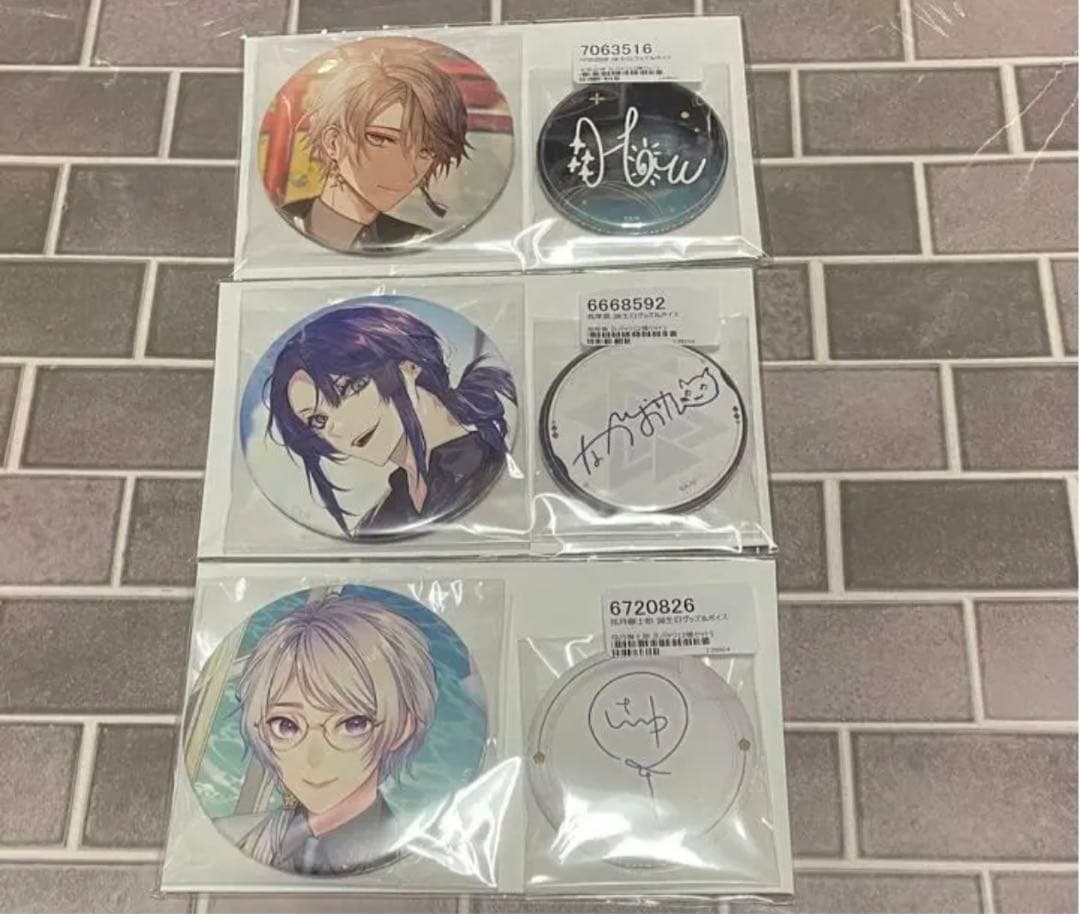 星宮いちご イオン限定 アイカツ 缶バッジ チーズソフトクッキー 13点