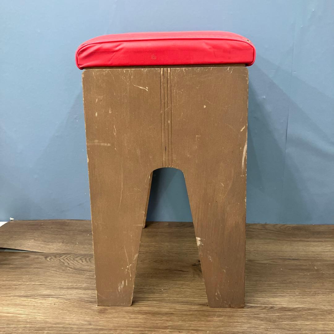 A-3 昭和レトロ 収納付き スツール ピアノ椅子 レッド 角椅子 イス チェア