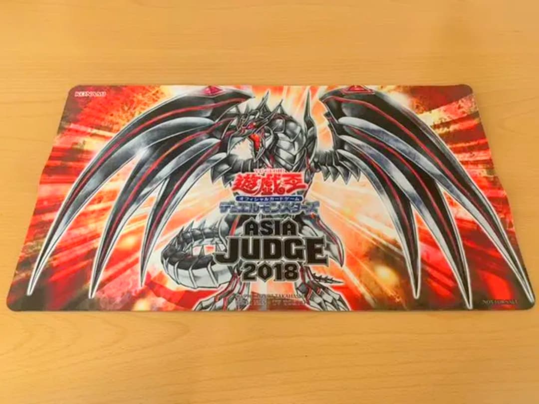 遊戯王 レッドアイズダークネスメタルドラゴンプレイマット - メルカリ