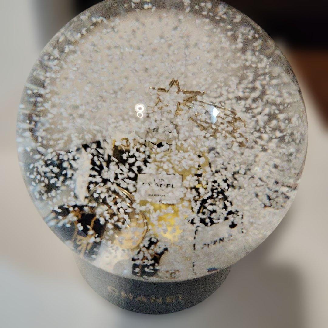 CHANEL ビューティー スノードーム 2025 - メルカリ