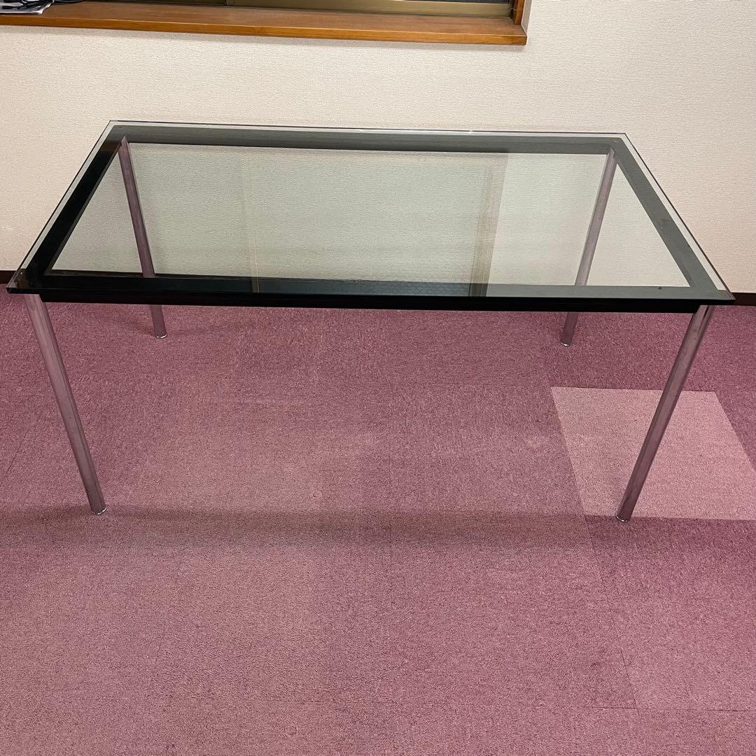 LC10 ダイニングテーブル 天板厚10mm ガラス天板 名作テーブルM