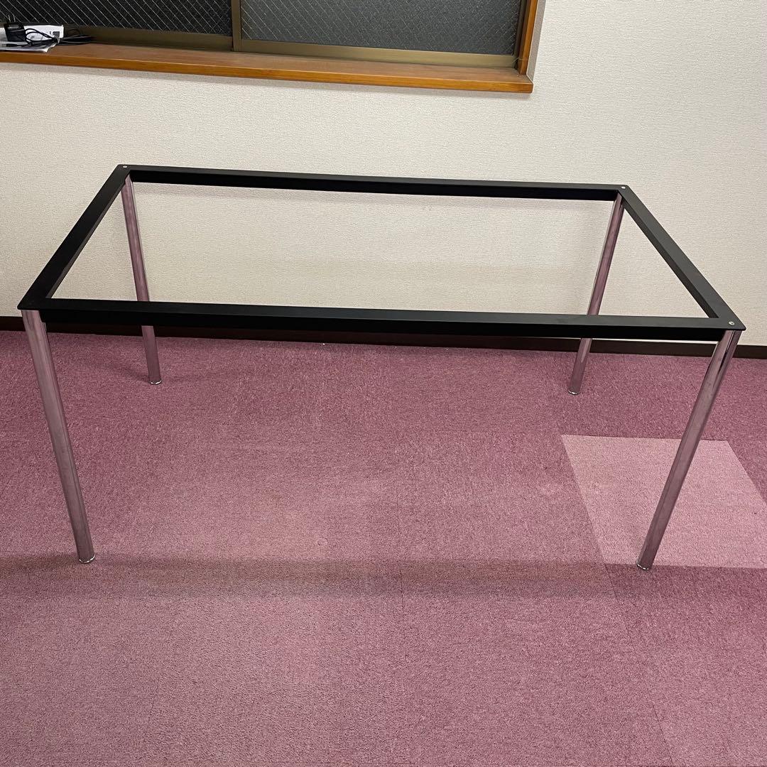 LC10 ダイニングテーブル 天板厚10mm ガラス天板 名作テーブルM