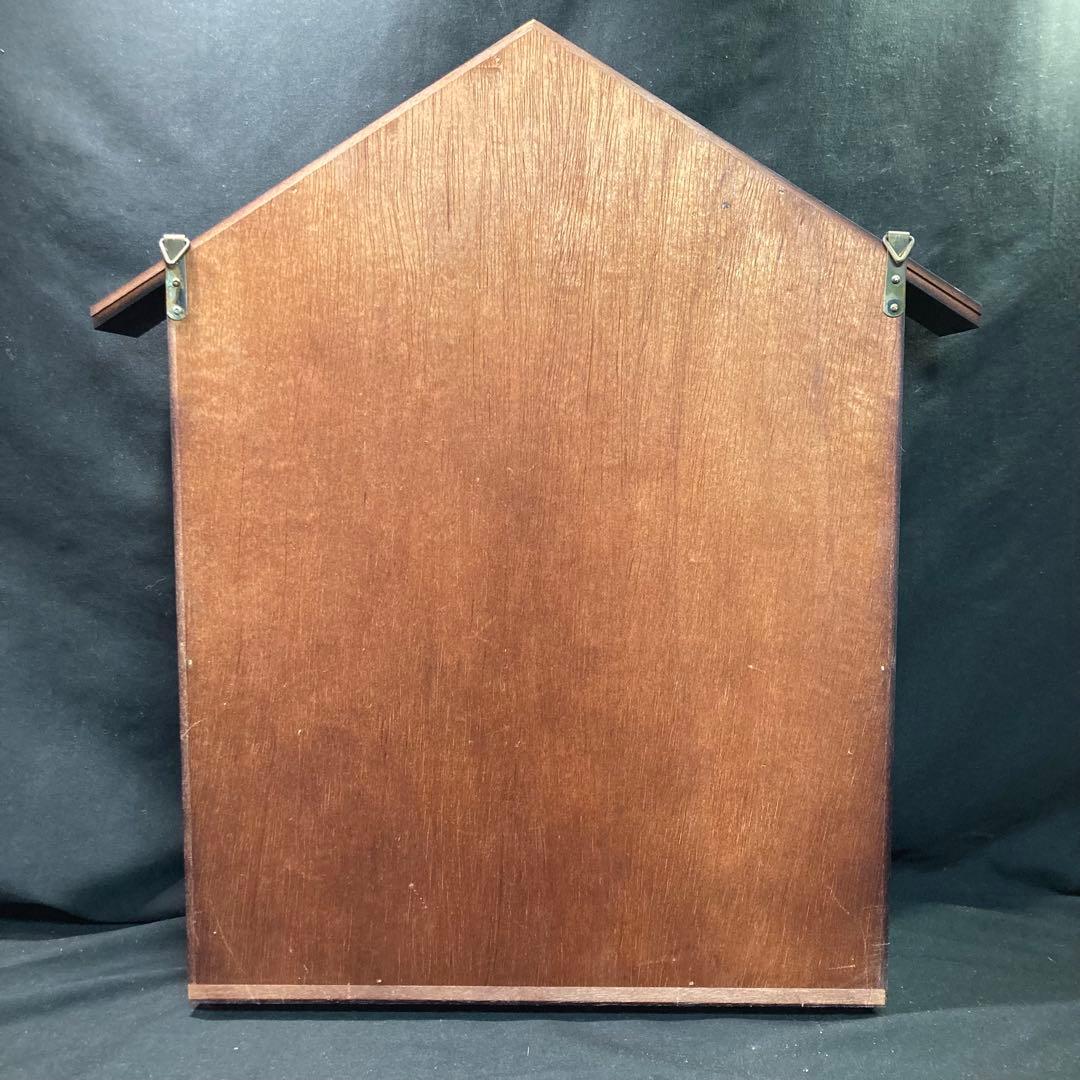 レトロ《ミニチュアフィギュリン》 壁掛けインテリア 木製ボックス