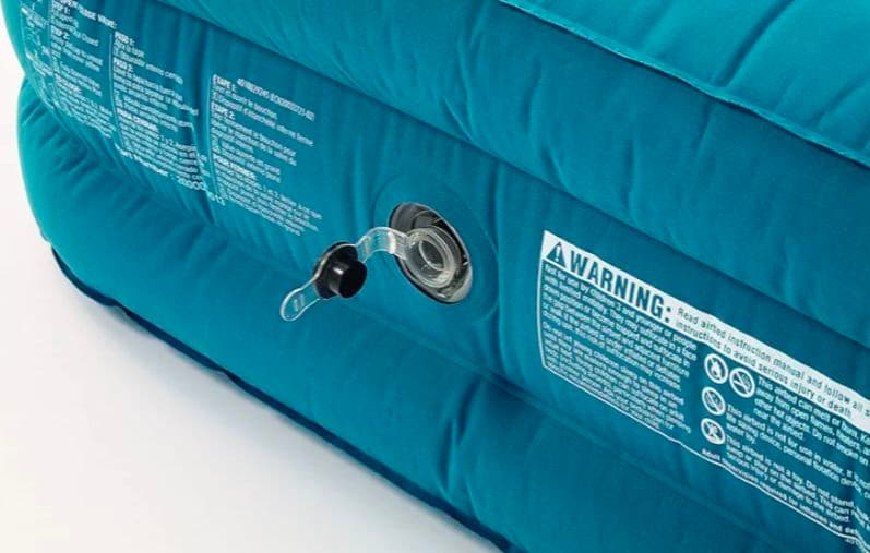Coleman エアーマットレス ダブル 198cm x 148cm