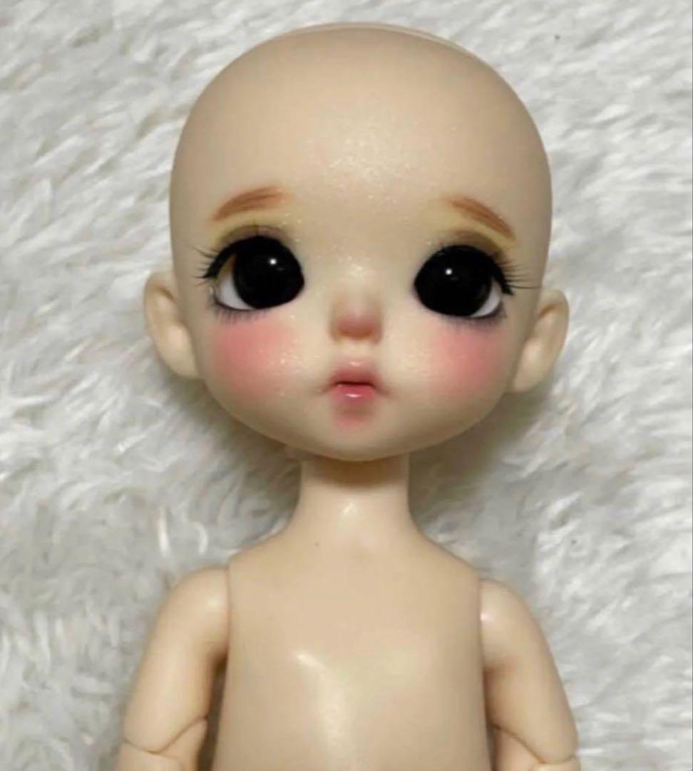 ドール本体＋グラスアイ(シリコンキャップおまけ)