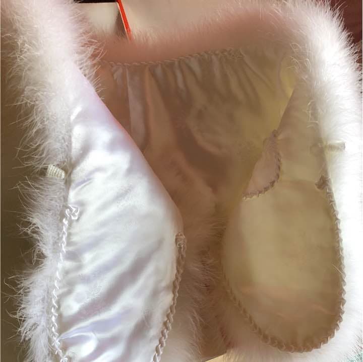 メ300  成人式  手作りの逸品 フェザー・ショール