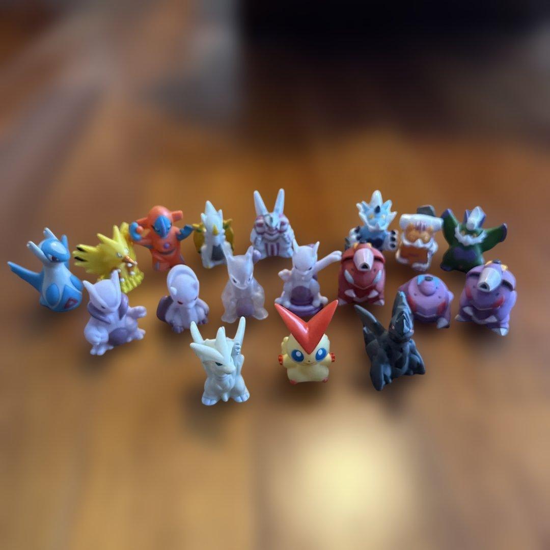 ポケモンキッズ 68体 指人形 フィギュア まとめ売り 伝説、幻、メガ