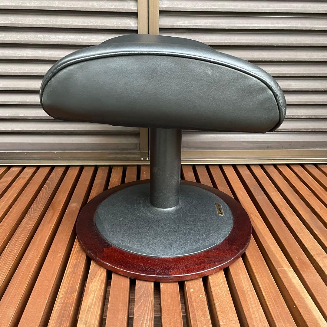 エコーネス　オットマンチェア