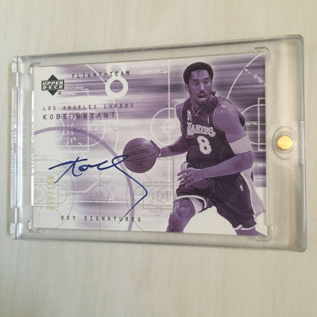 NBAカード コービーブライアント 直書きサインカード 100シリ KOBE