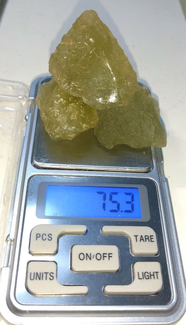 専用【高品質】リビアングラス　３個セット　原石　クラスター　置物　美品　希少