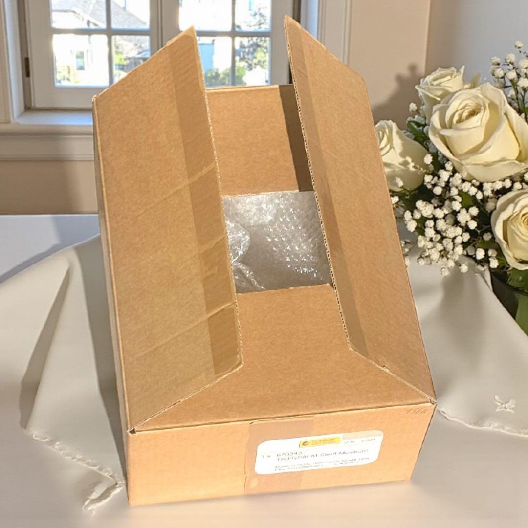 シュタイフ ミュージアム ベア ペンダント 専用ダンボール 紙タグ テディベア