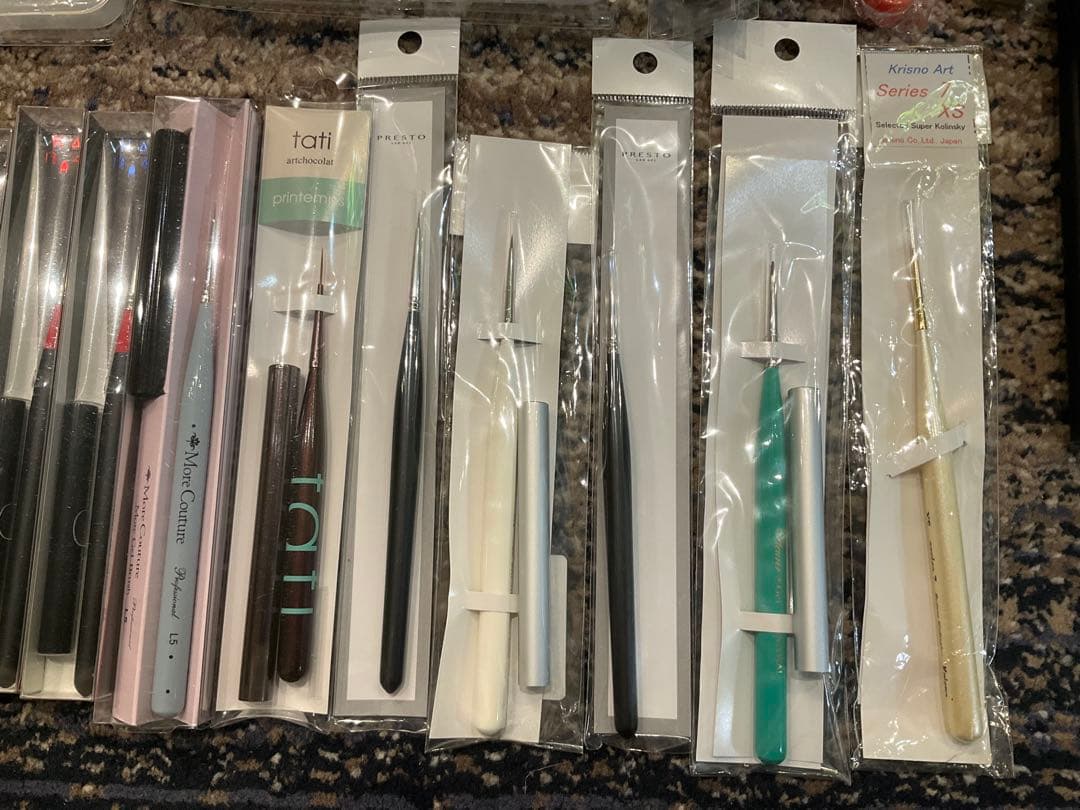 ネイルブラシ モアクチュール tati プレスト￼ ハンドライト ココイスト