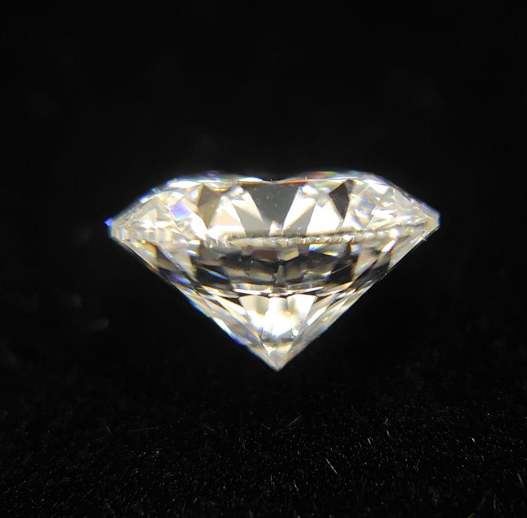 ラボグロウンダイヤモンド 2.01ct Eカラー VVS2 3EX IGI鑑定