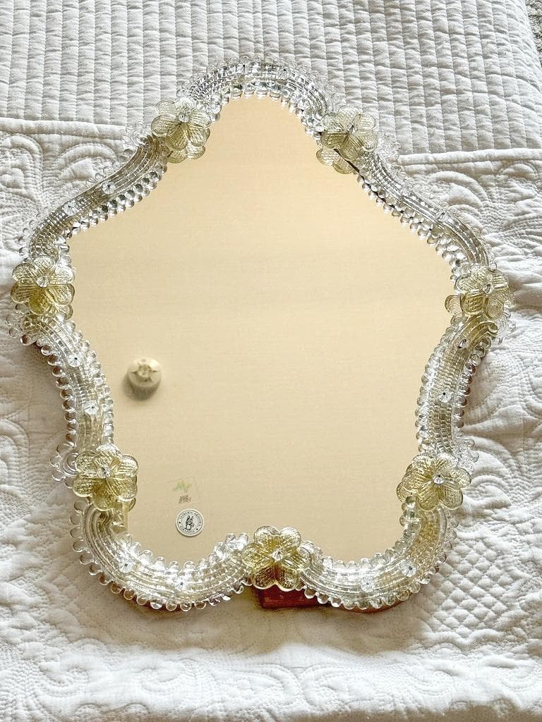 ムラーノガラス　＜Ａ＞　壁掛け・スタンドミラー　ベネチアンガラス　イタリア