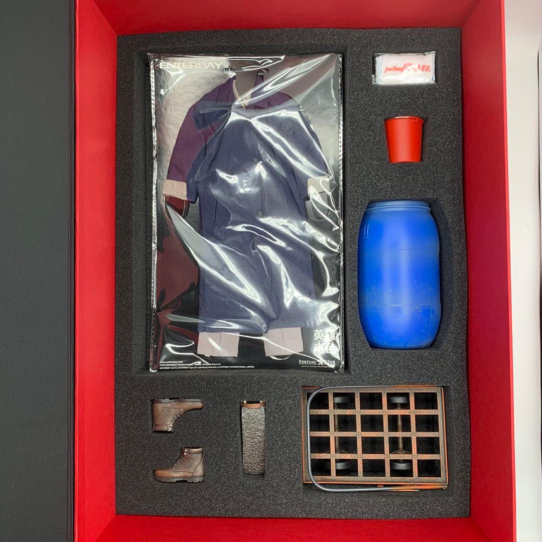 英雄本色　1/6エンターベイ リアルマスターピースコレクティブル 男たちの挽歌