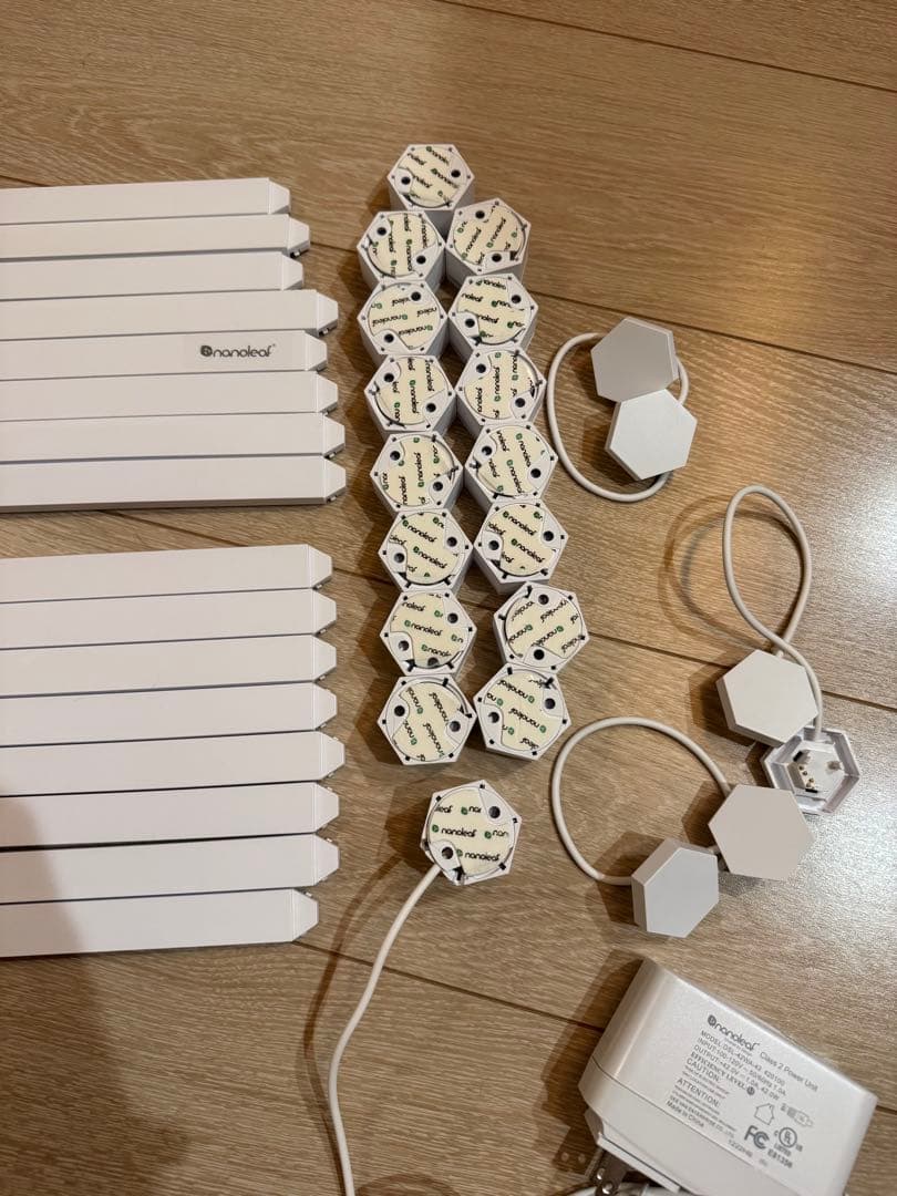 Nanoleaf Lines + Squared 16本 スタートパック+拡大