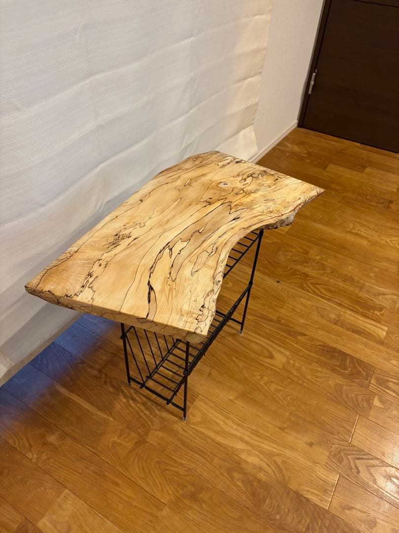 栃　一枚板　サイドテーブル