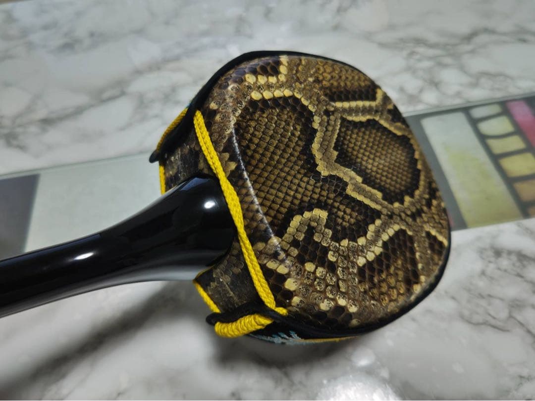 三線　合皮　琉球　沖縄三線　本体のみ