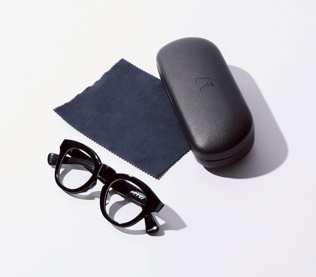 バナナマン 2025 POPUP 限定 メガネ BLACK×BROWN 新品 - メルカリ