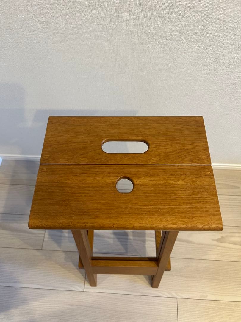 ハイスツール、2脚にも1脚にもなる優れもの