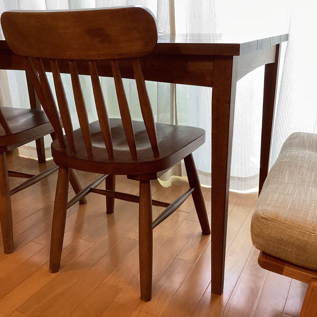 専用　　　　ベルメゾン　木製スピンドルバックチェア　アンティーク調　1脚