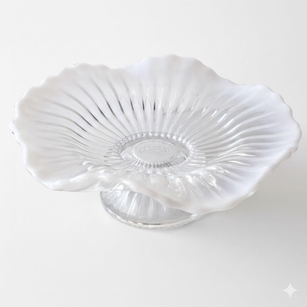 昭和初期 戦前ガラス コンポート 25cm｜乳白フリル脚付皿 旧家蔵出し
