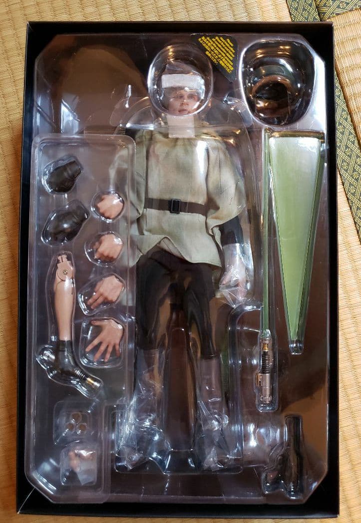 【新品未使用】ホットトイズ『スター・ウォーズ』ルーク・スカイウォーカー　1/6