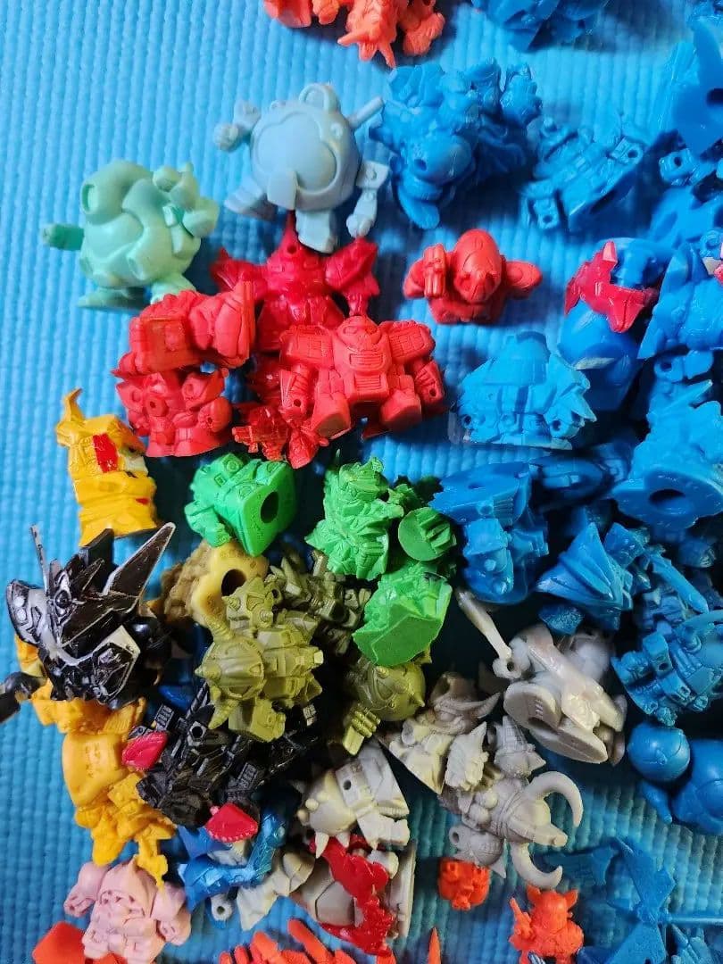 じゅんぺい様専用 ガン消しまとめ売り パーツ多数あり - メルカリ