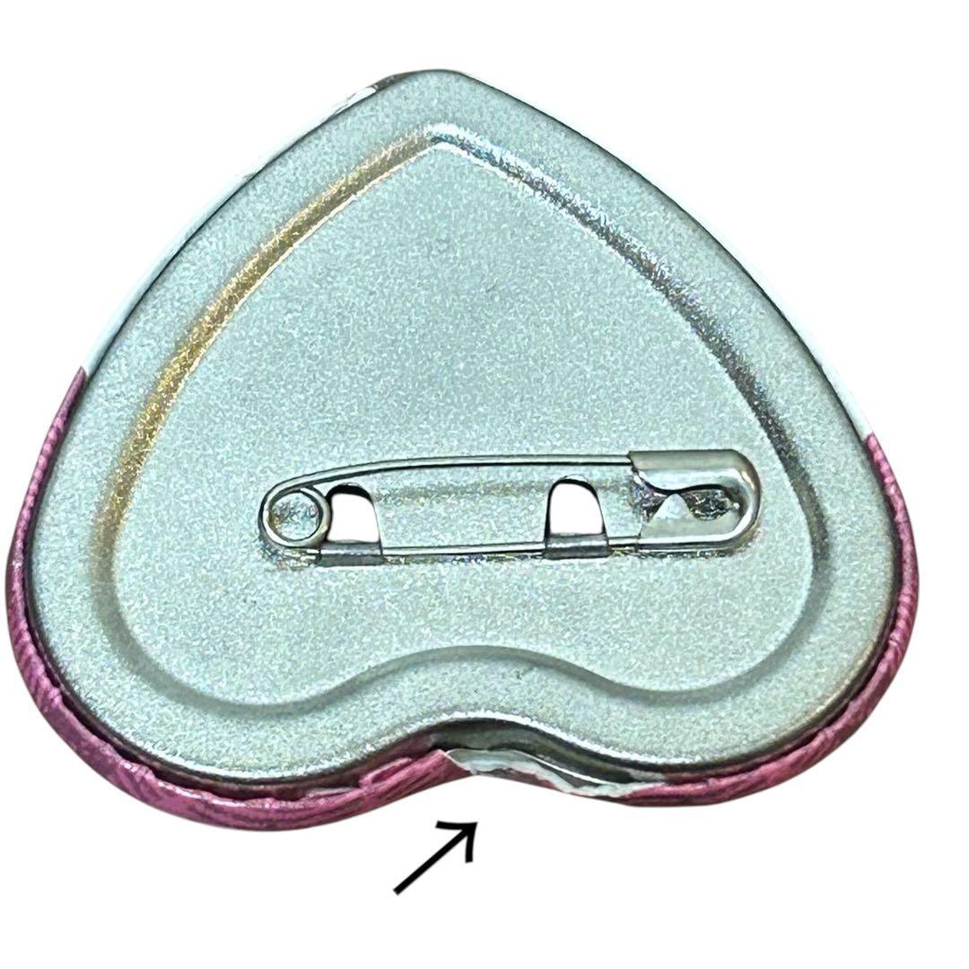 すとぷり ハート缶バッジ さとみくんサンタ 4個セット - メルカリ