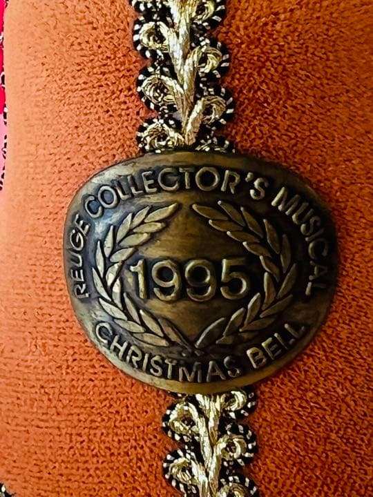 リュージュ　オルゴールコレクターベルREUGE Collector's Bell