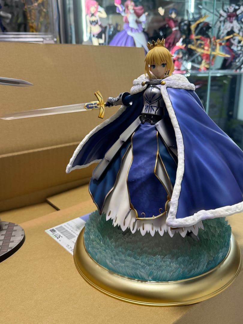 ANIPLEX＋ Fate/Grand Order セイバー 1/7 フィギュア - メルカリ