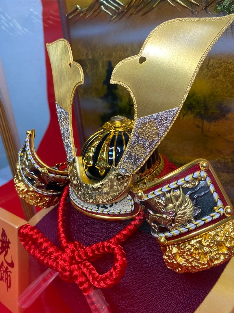 東京久月　五月人形　家紋付き兜飾りアクリルケース入・コンパクトサイズ