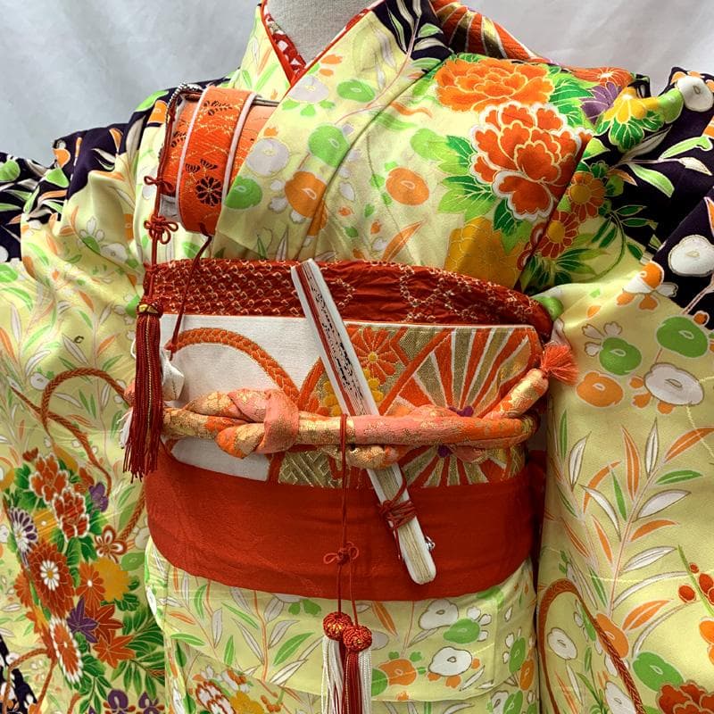 602ag15□七五三 七歳 女児 着物&袋帯 総柄 花車 花くす玉□美品