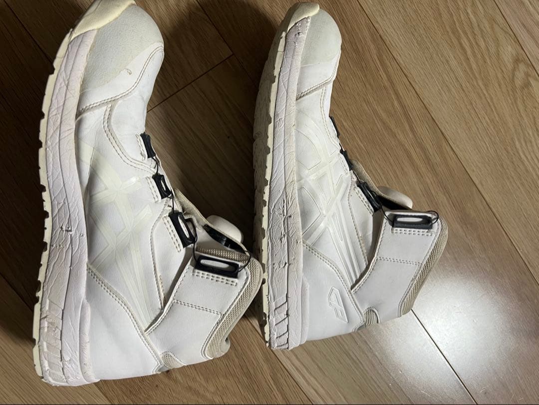 ◆アシックス安全靴CP304ホワイト×ホワイト☆限定色☆