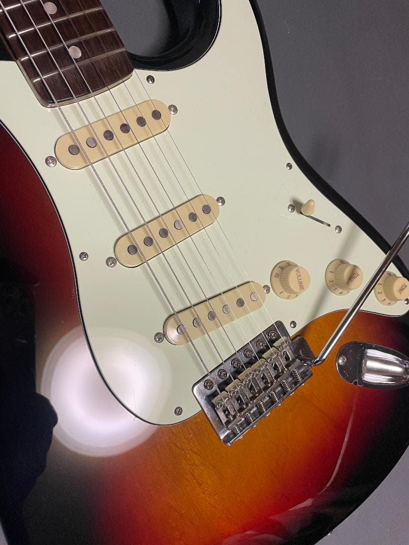 Laid Back ストラトモデル 極美品 - メルカリ
