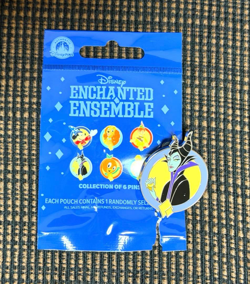 ディズニーキャラクター シークレットピンバッジ マレフィセント